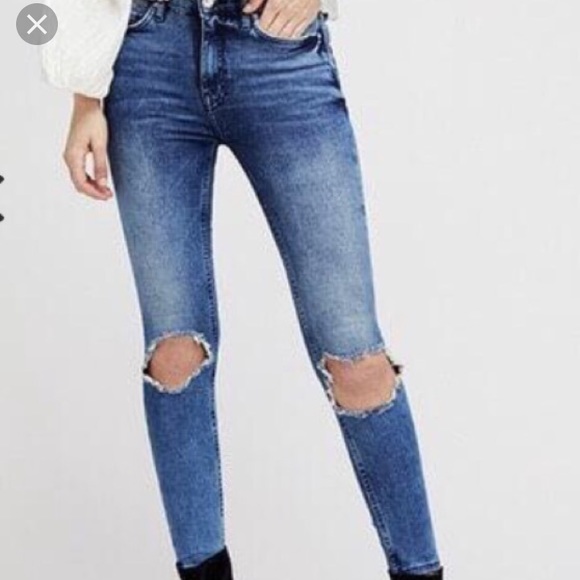 Free People High Rise Skinny Busted Knee Jeans - Picture 7 of 7